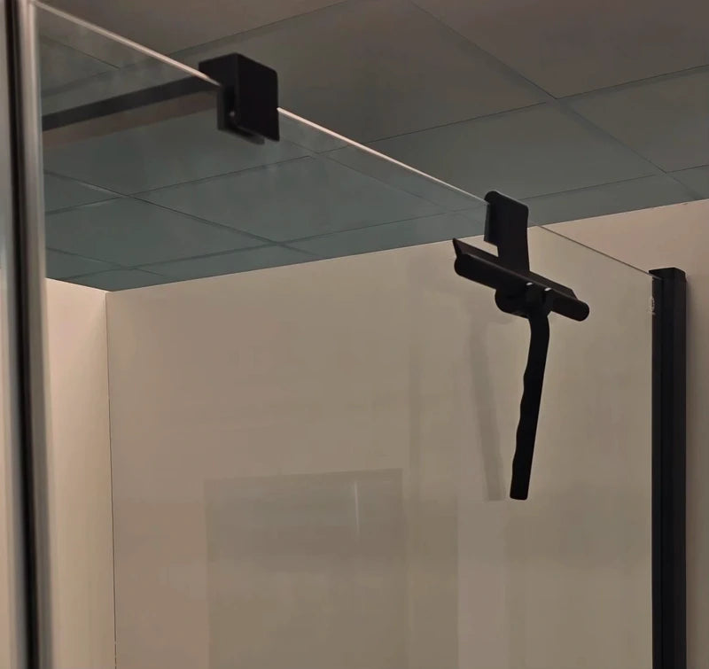 AuraWipe™ – Siliconen Douchewisser met Haak