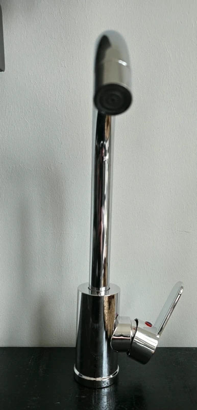 Nova Keukenkraan - Chroom Edition