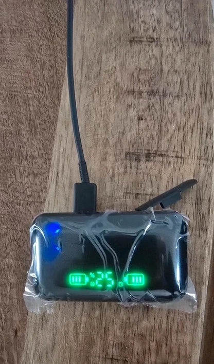 NextBazaar Oordopjes - Met LED Display & Powerbank Functie