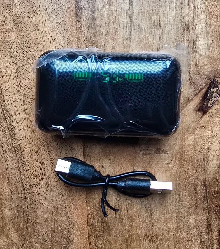 NextBazaar Oordopjes - Met LED Display & Powerbank Functie